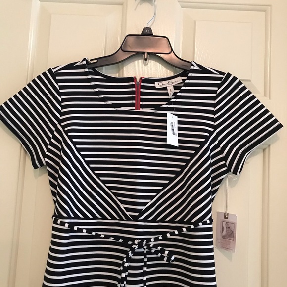 Jessica Simpson maternity striped dress.M - Picture 6 of 8